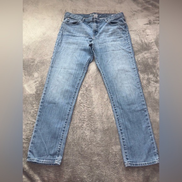 Eddie Bauer Women's Sky Blue Skinny Jeans - Picture 1 of 15